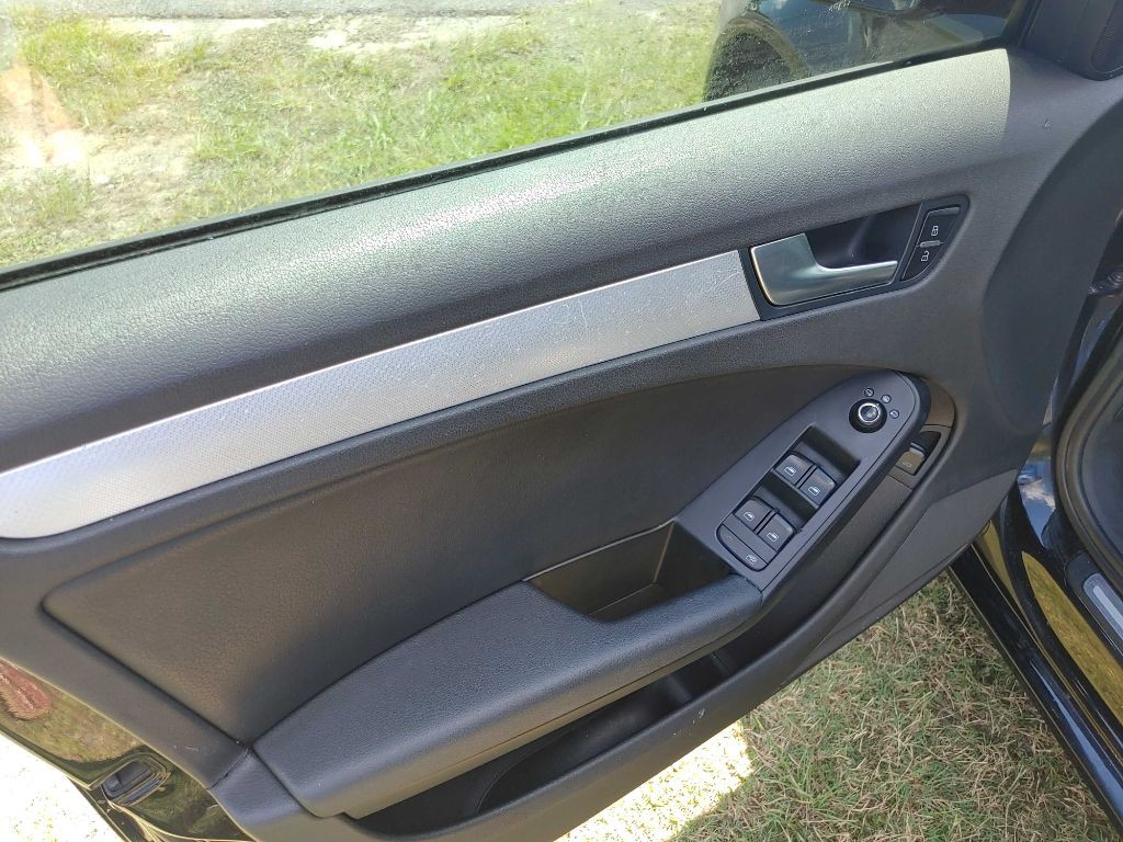 2010 Audi A4 Image 9