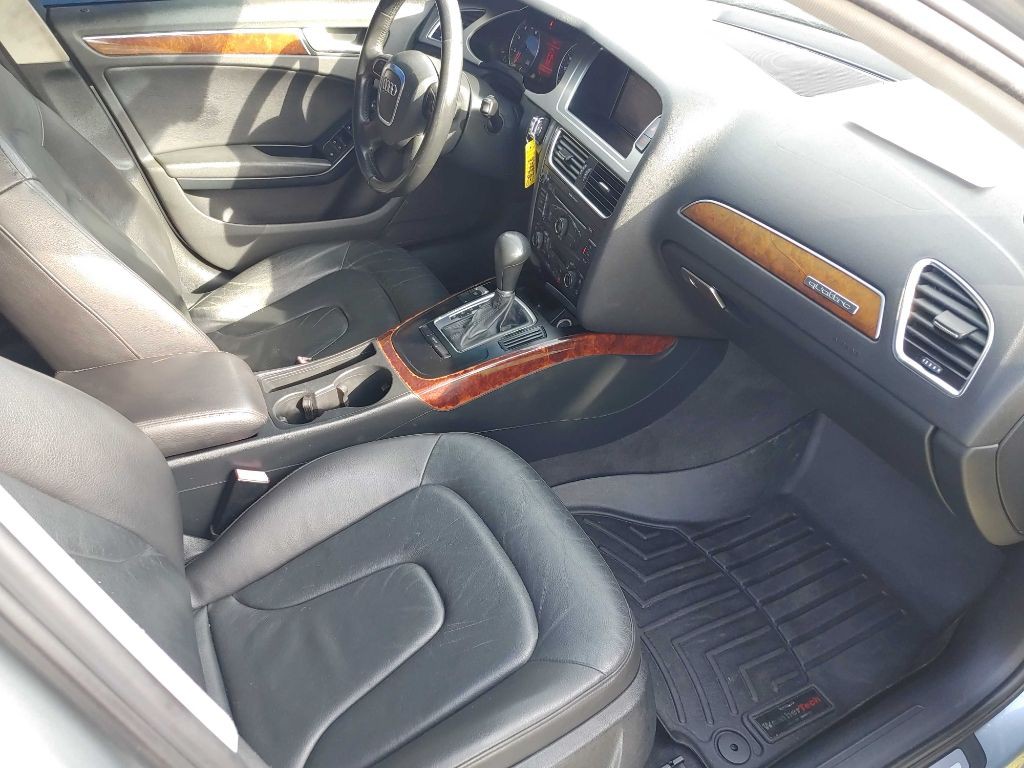 2010 Audi A4 Image 11