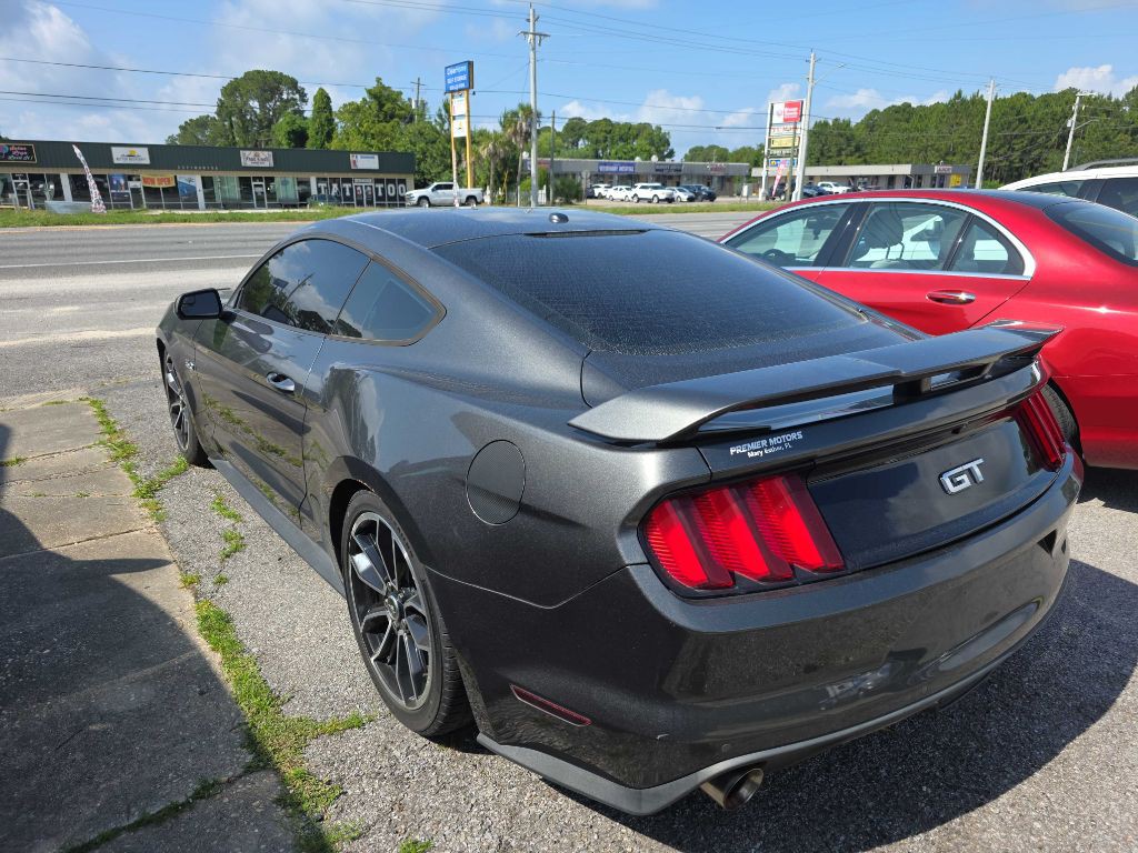 2017 Ford Mustang Image 3