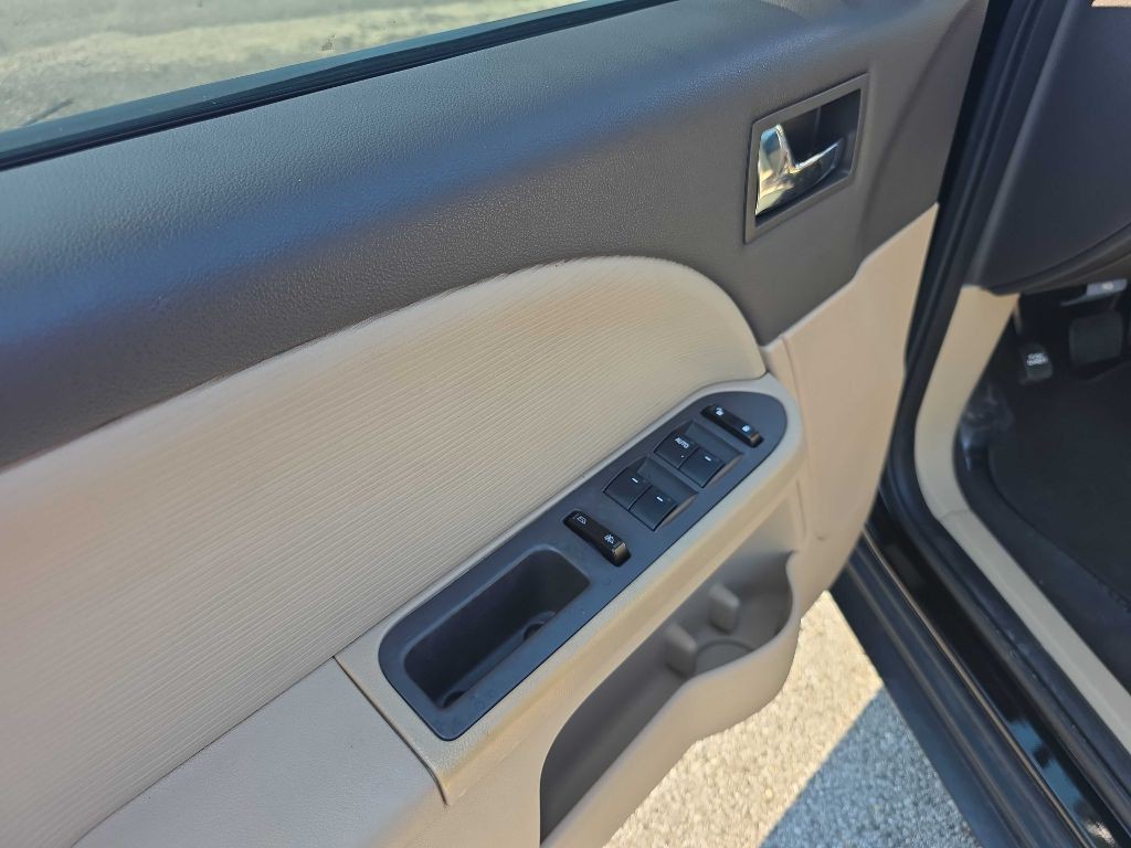 2008 Ford Taurus Image 6