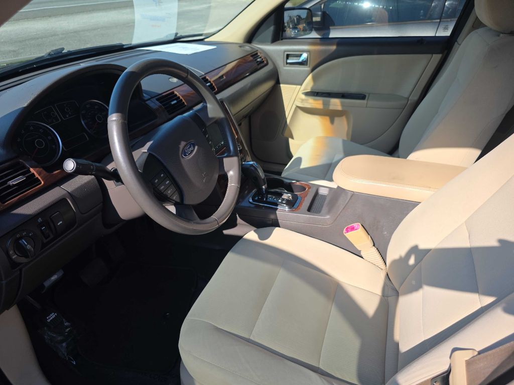 2008 Ford Taurus Image 7