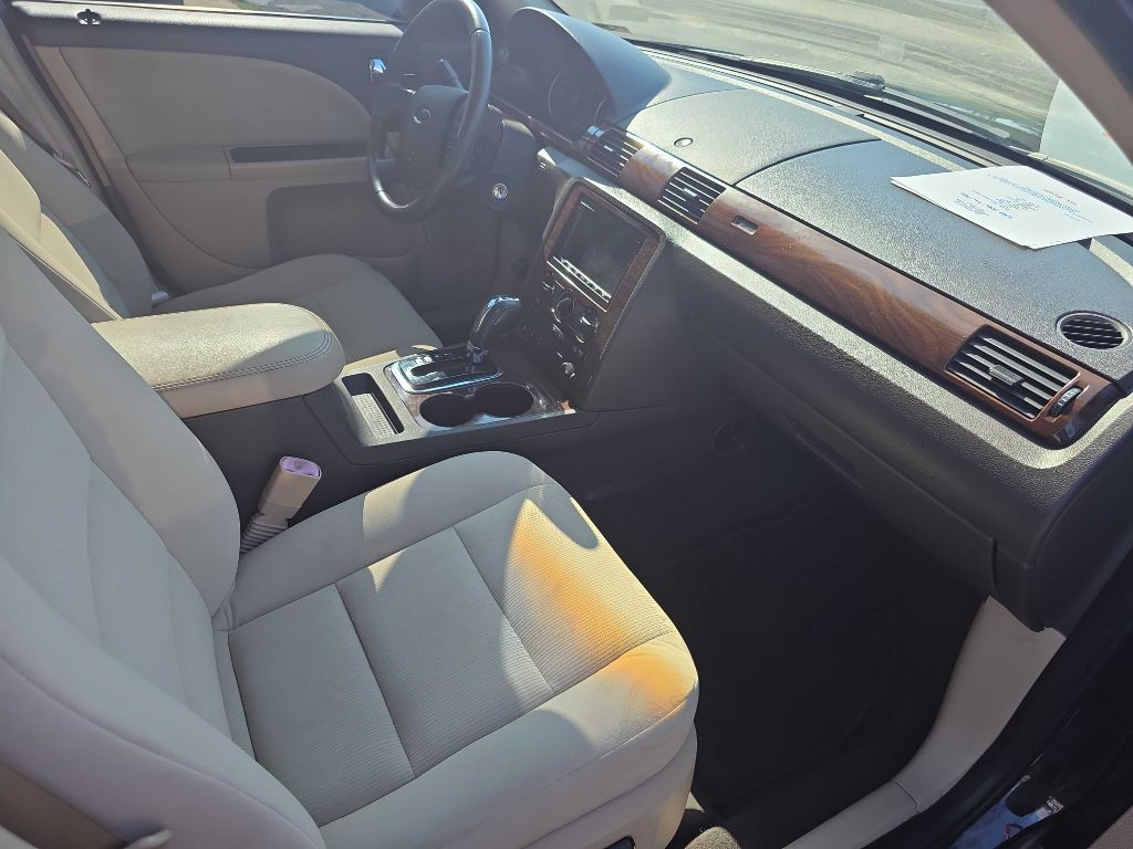 2008 Ford Taurus Image 17