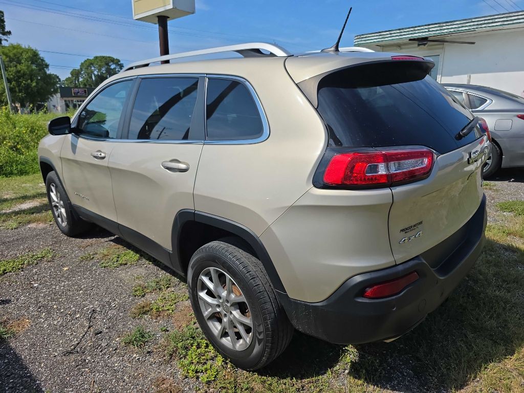 2015 Jeep Cherokee Image 2