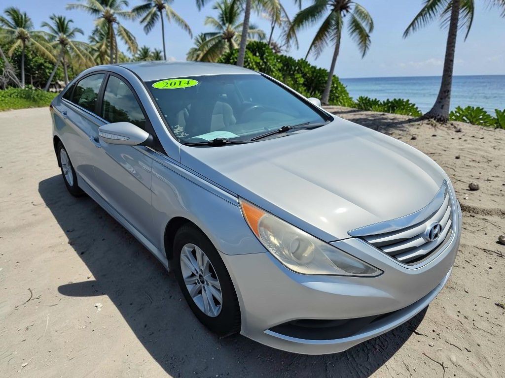 2014 Hyundai Sonata Image 5