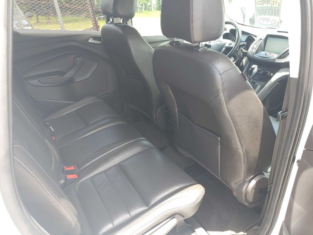 2015 Ford Escape Image 9