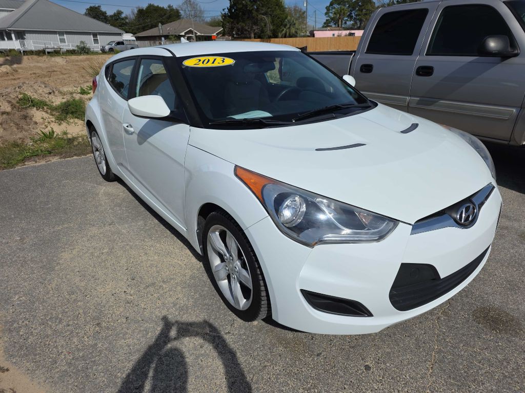 2013 Hyundai Veloster Image 6