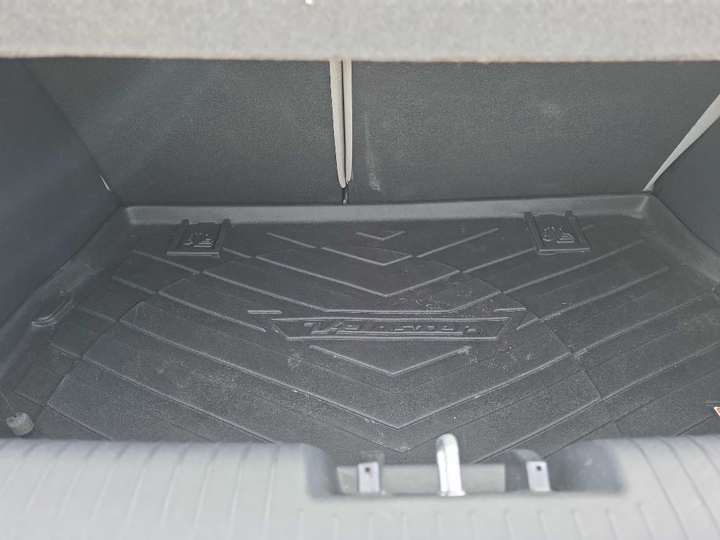 2013 Hyundai Veloster Image 11