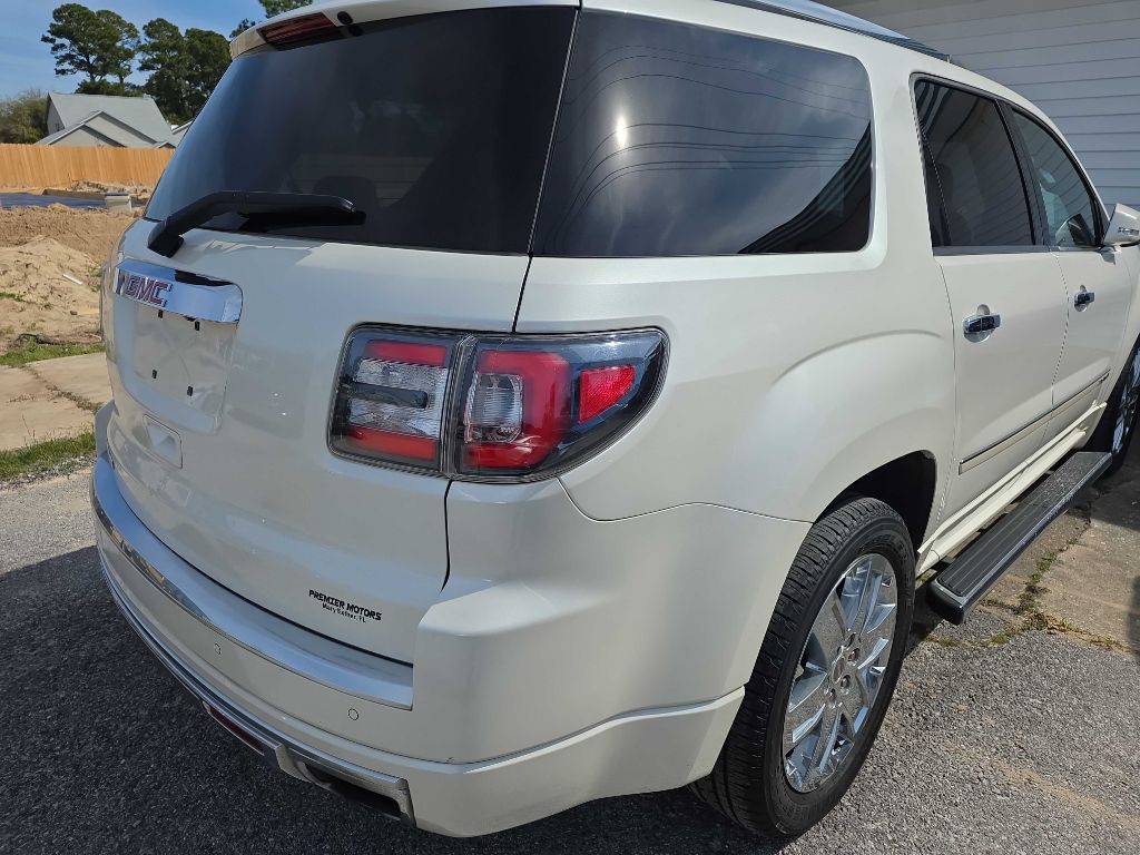 2015 GMC Acadia Image 3