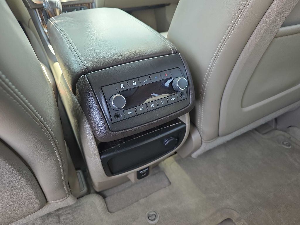 2015 GMC Acadia Image 12