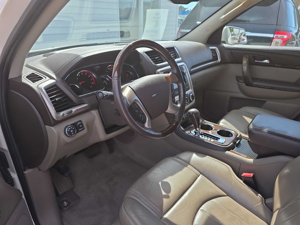 2015 GMC Acadia Image 13