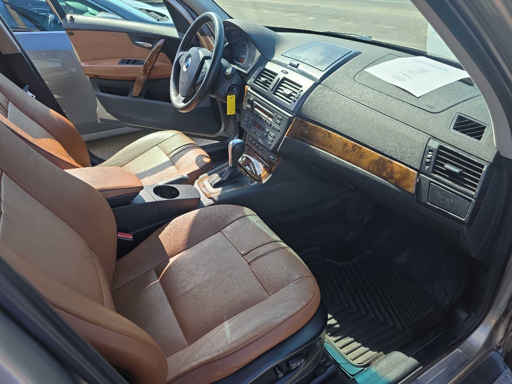 2010 BMW X3 Image 14