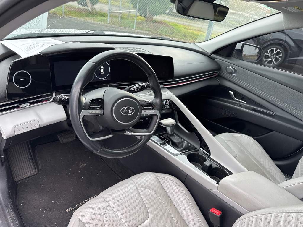 2021 Hyundai Elantra Image 5