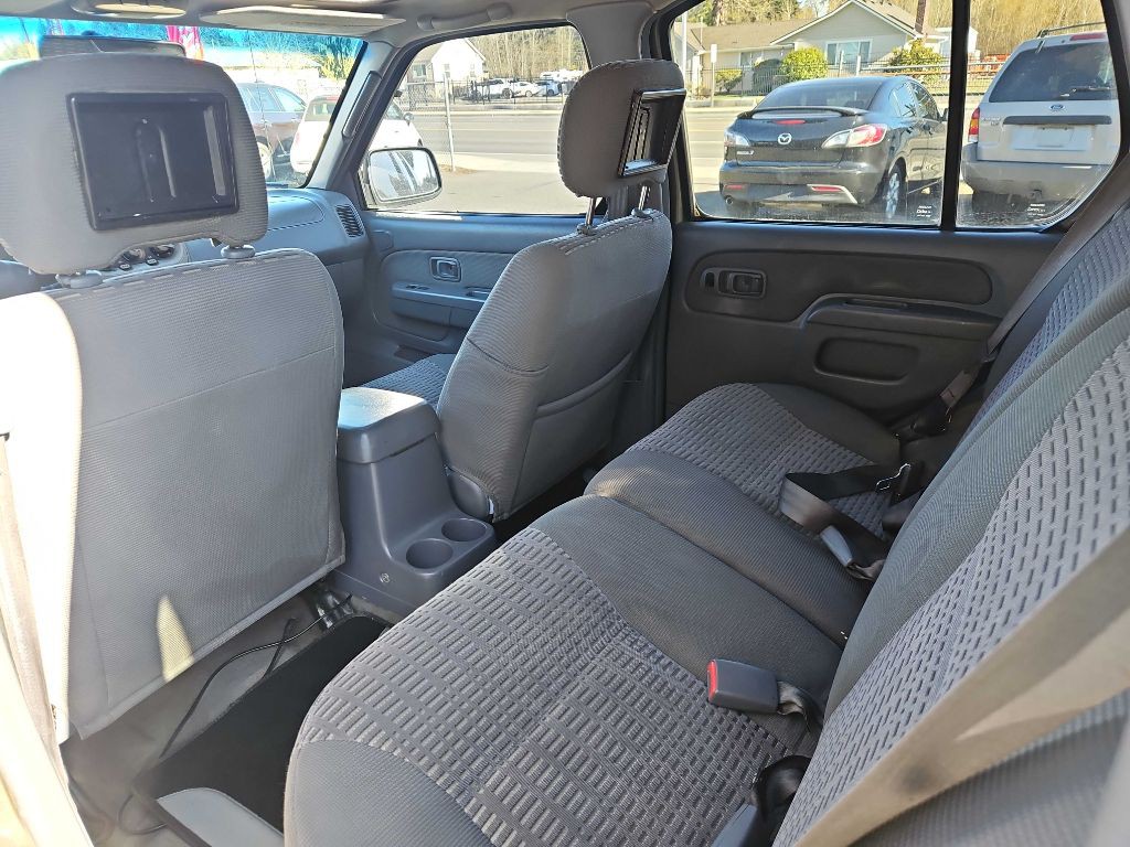 2001 Nissan Xterra Image 13