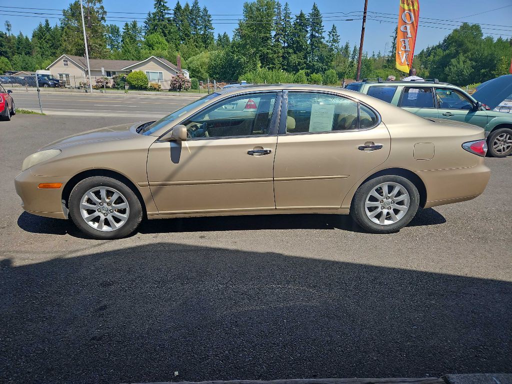 2004 Lexus ES Image 8
