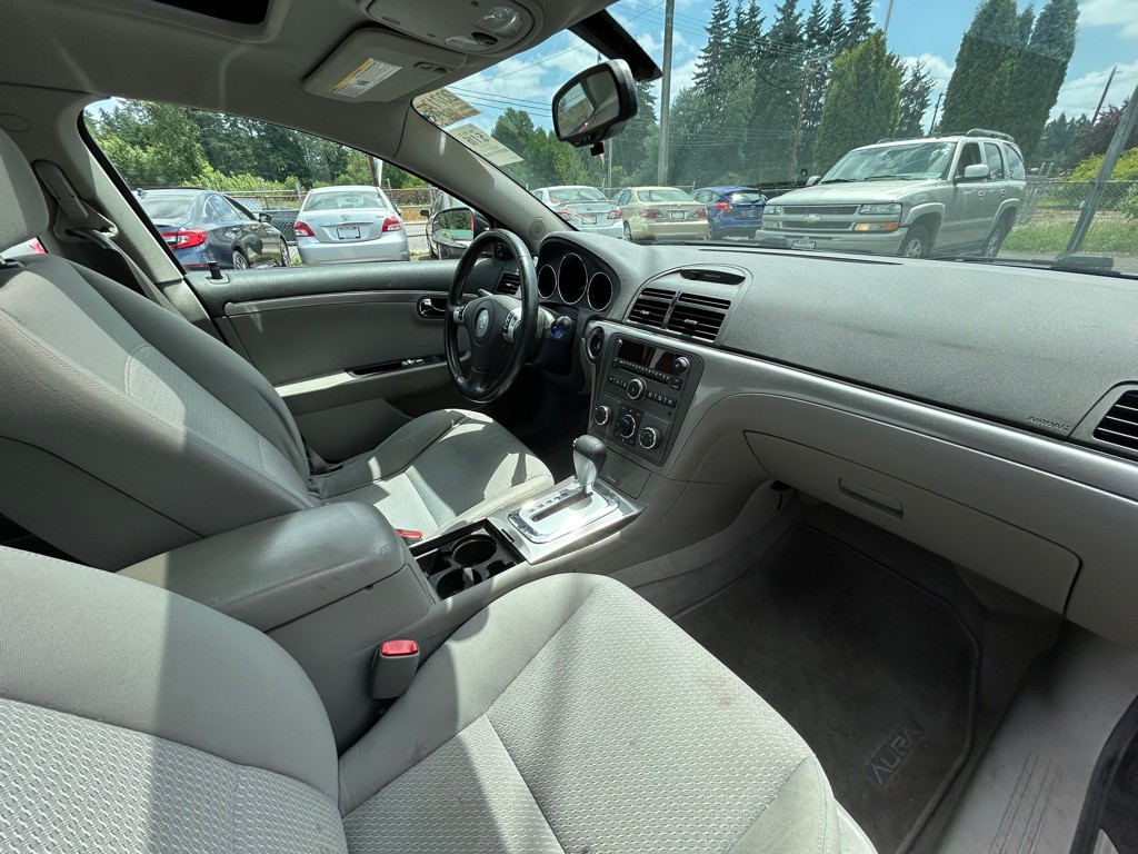 2008 Saturn Aura Image 10
