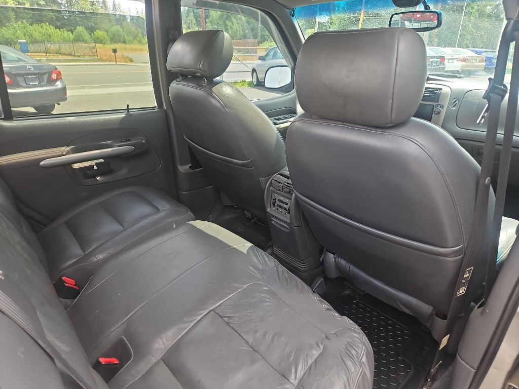 2002 Ford Explorer Image 13