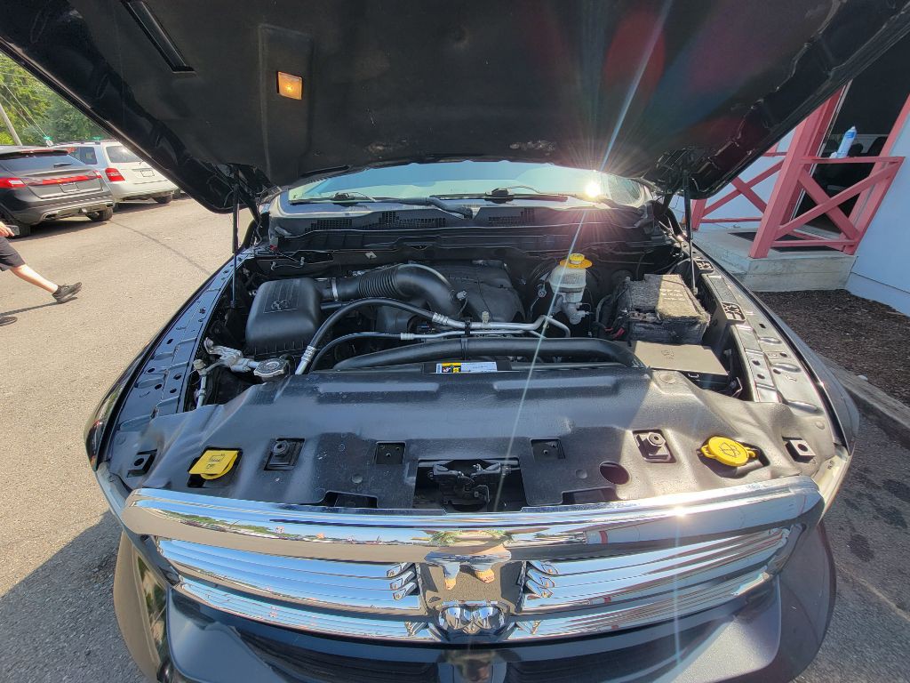 2015 RAM 1500 Image 18