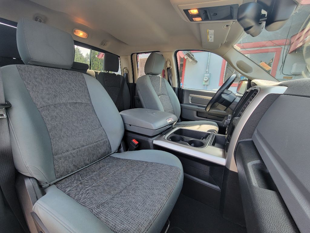 2015 RAM 1500 Image 10