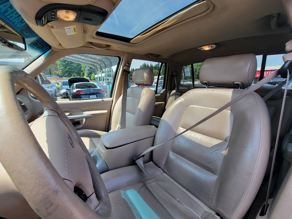 2002 Ford Explorer Image 12