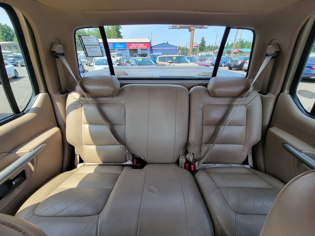 2002 Ford Explorer Image 17