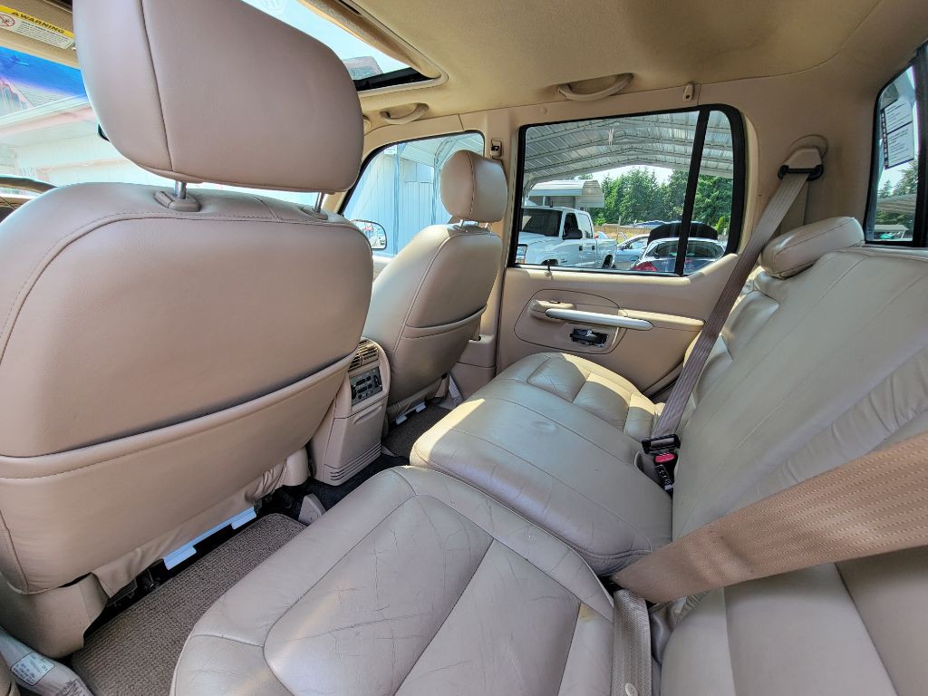2002 Ford Explorer Image 18