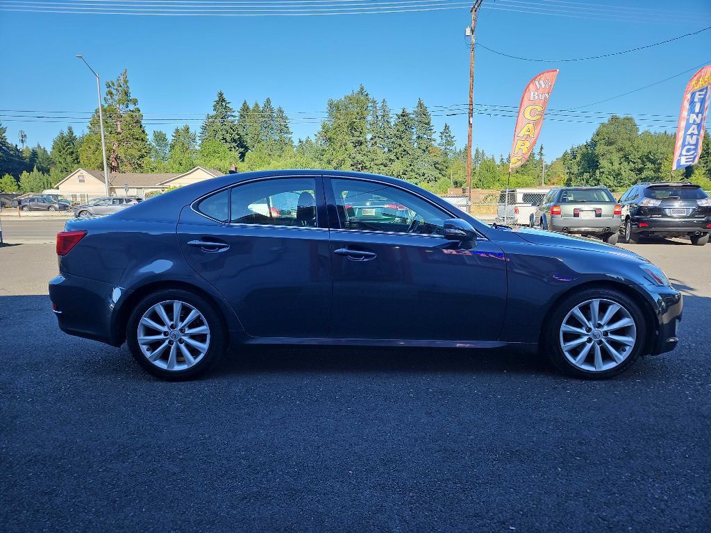 2009 Lexus IS Image 4