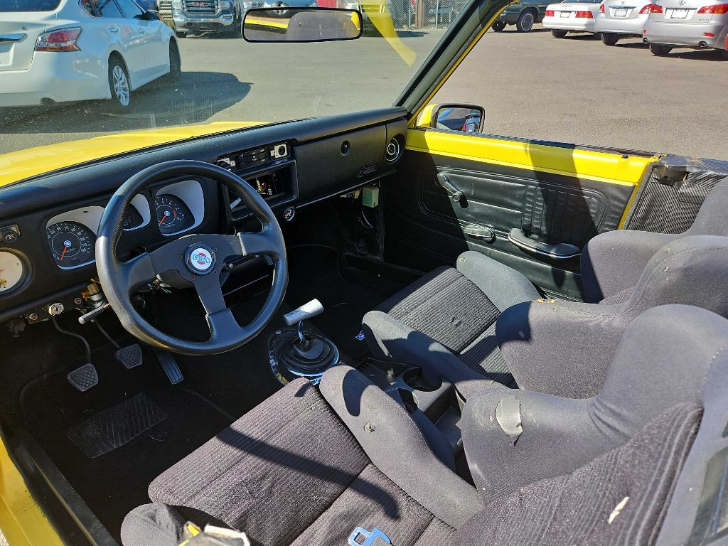 1969 Datsun 5104d Image 9