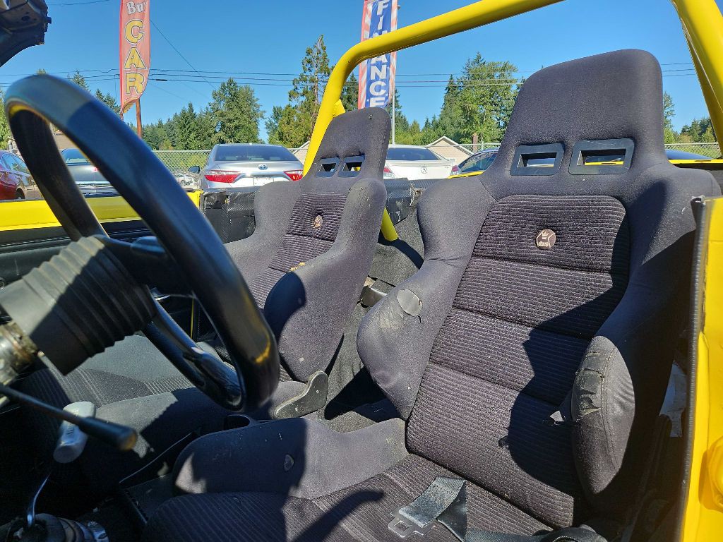 1969 Datsun 5104d Image 10