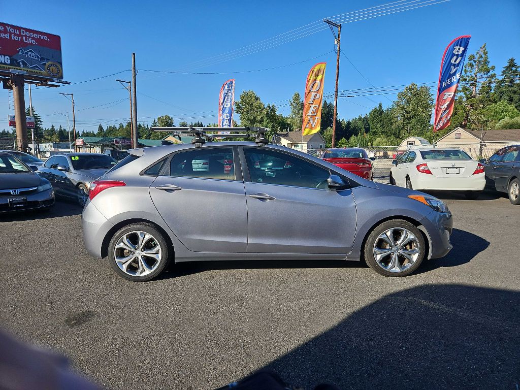 2013 Hyundai Elantra Image 4