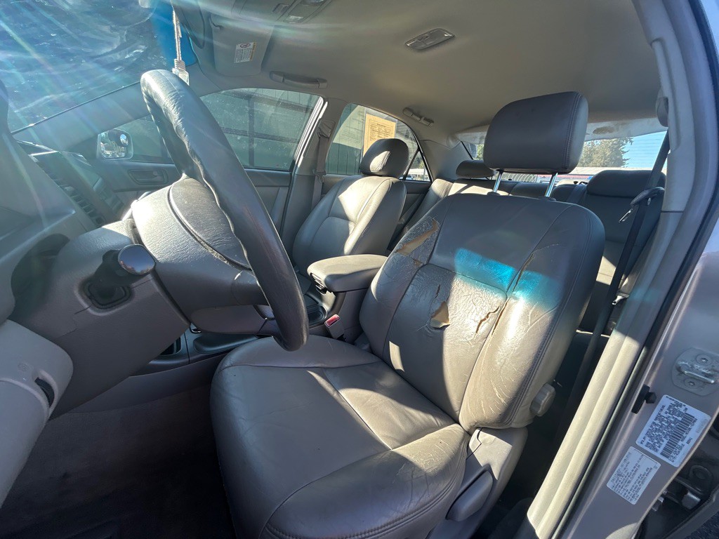 2003 Toyota Camry Image 9