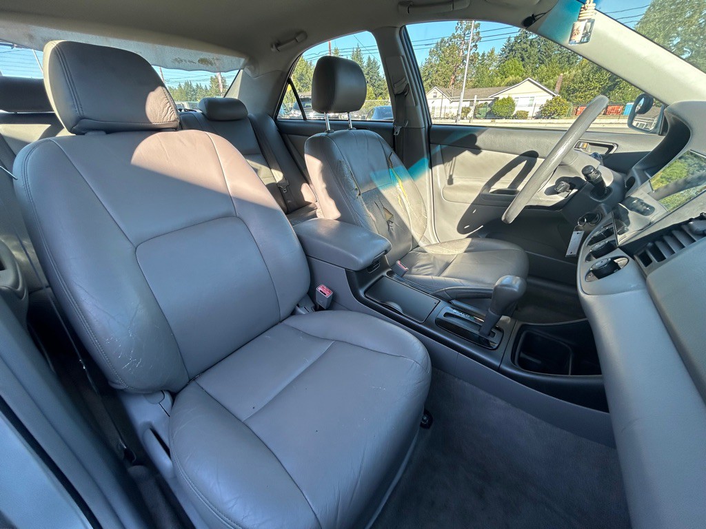 2003 Toyota Camry Image 11