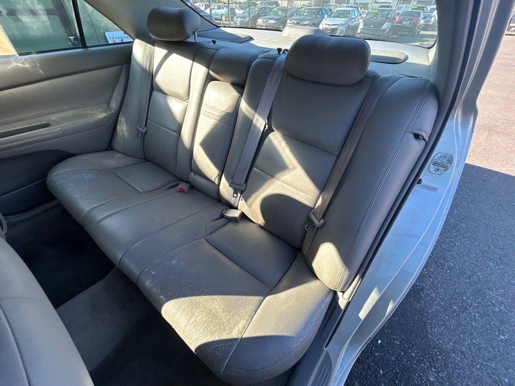 2003 Toyota Camry Image 15