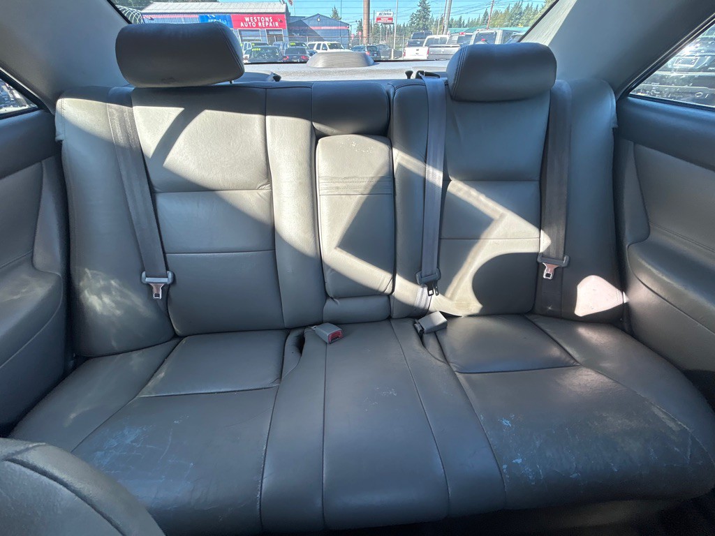 2003 Toyota Camry Image 16