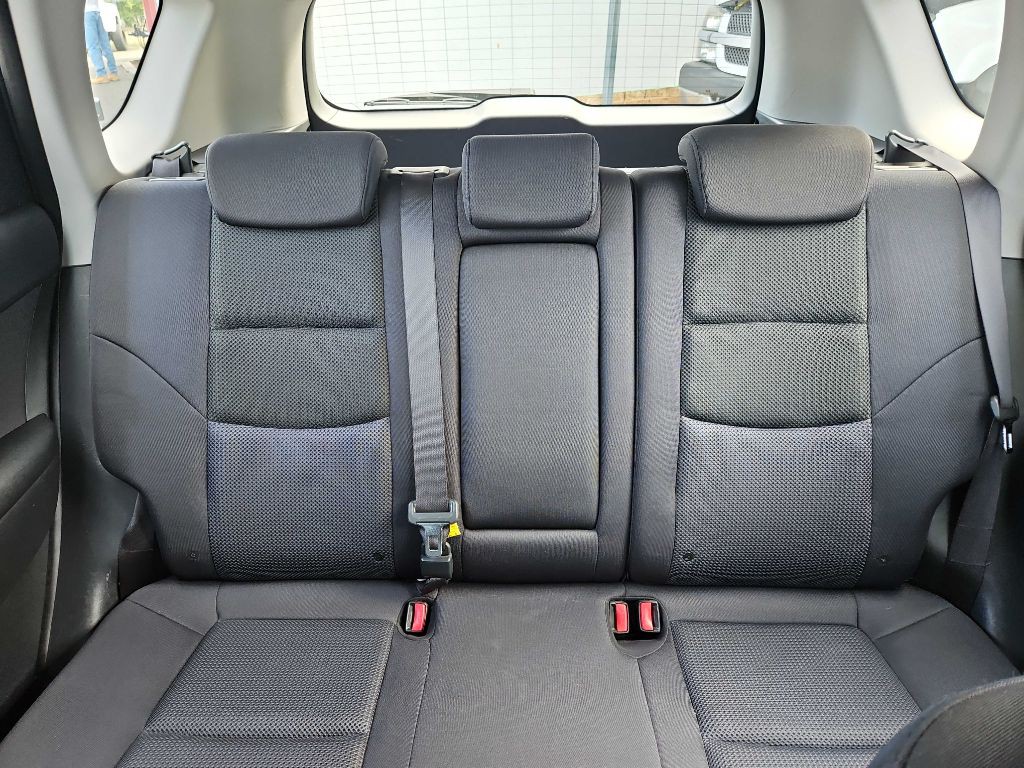 2010 Hyundai Elantra Image 18
