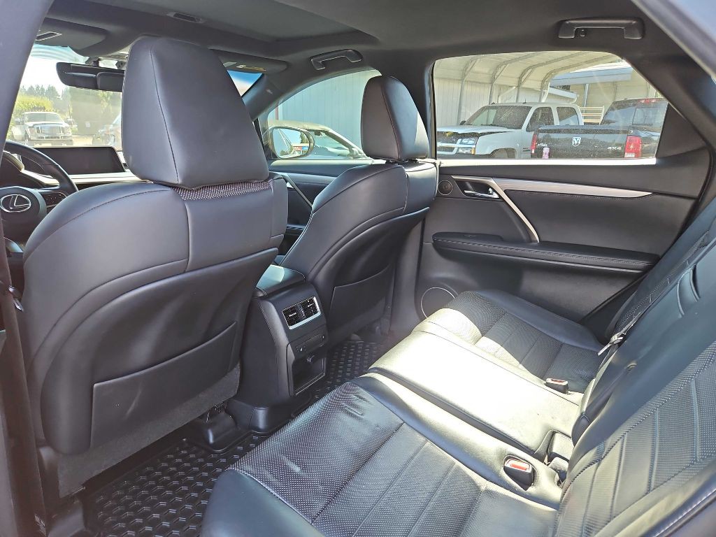 2016 Lexus RX Image 16