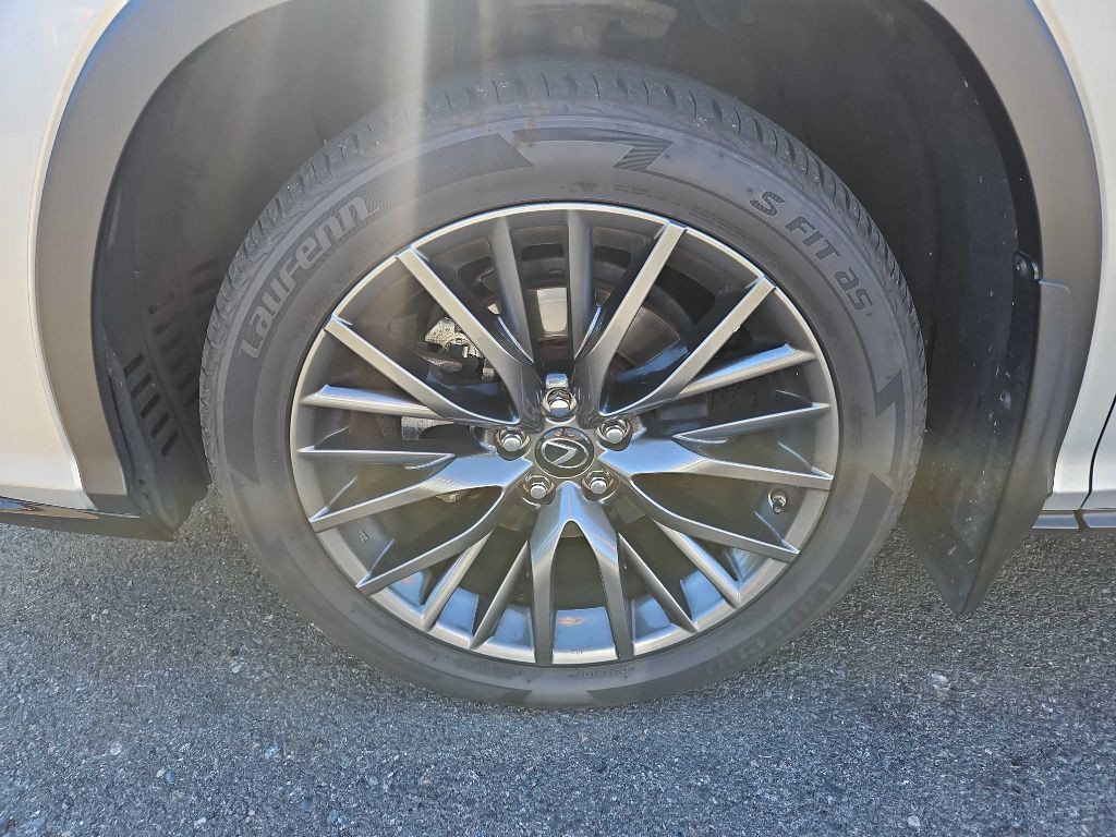 2016 Lexus RX Image 21