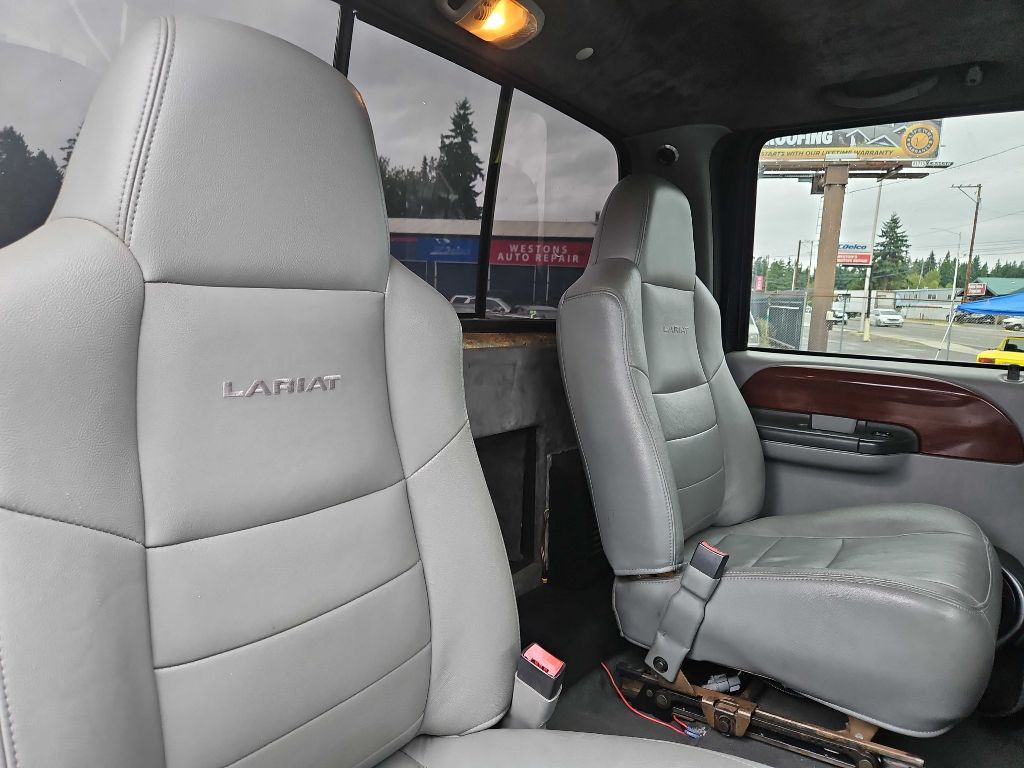 2006 Ford F-250 Image 17