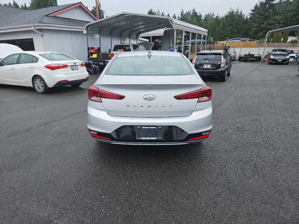 2019 Hyundai Elantra Image 6