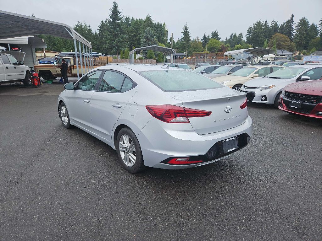 2019 Hyundai Elantra Image 7
