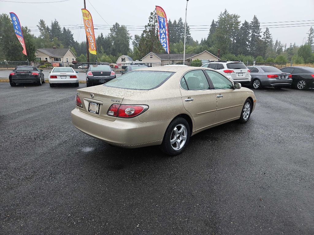2003 Lexus ES Image 5