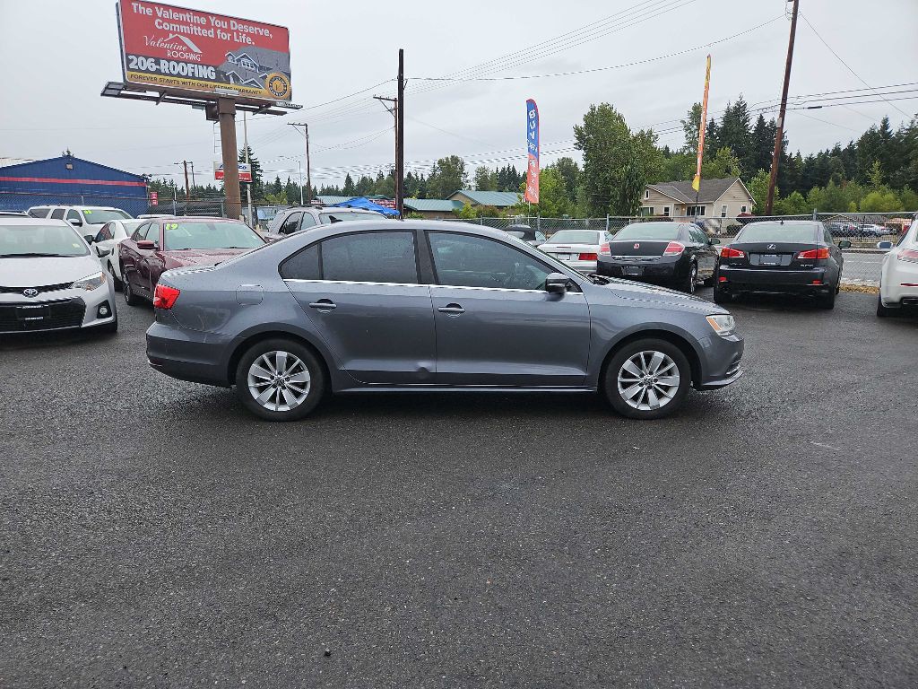 2015 Volkswagen Jetta Image 4