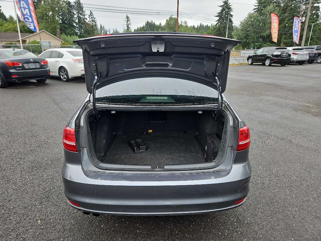 2015 Volkswagen Jetta Image 19