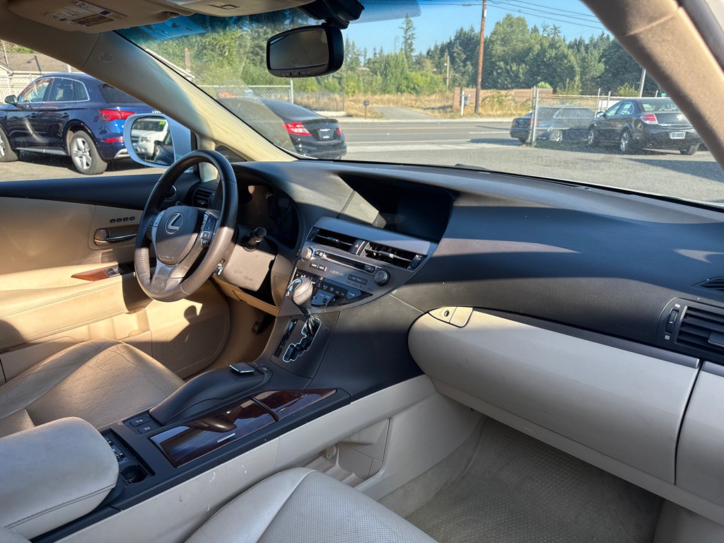 2013 Lexus RX Image 11