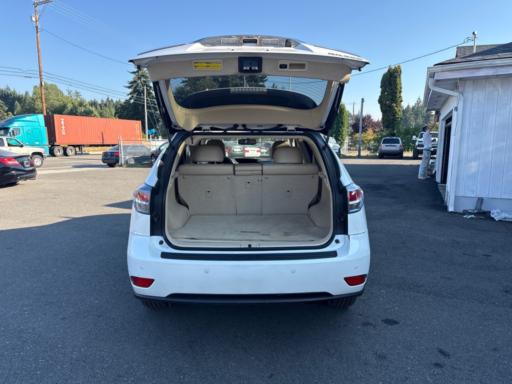 2013 Lexus RX Image 19
