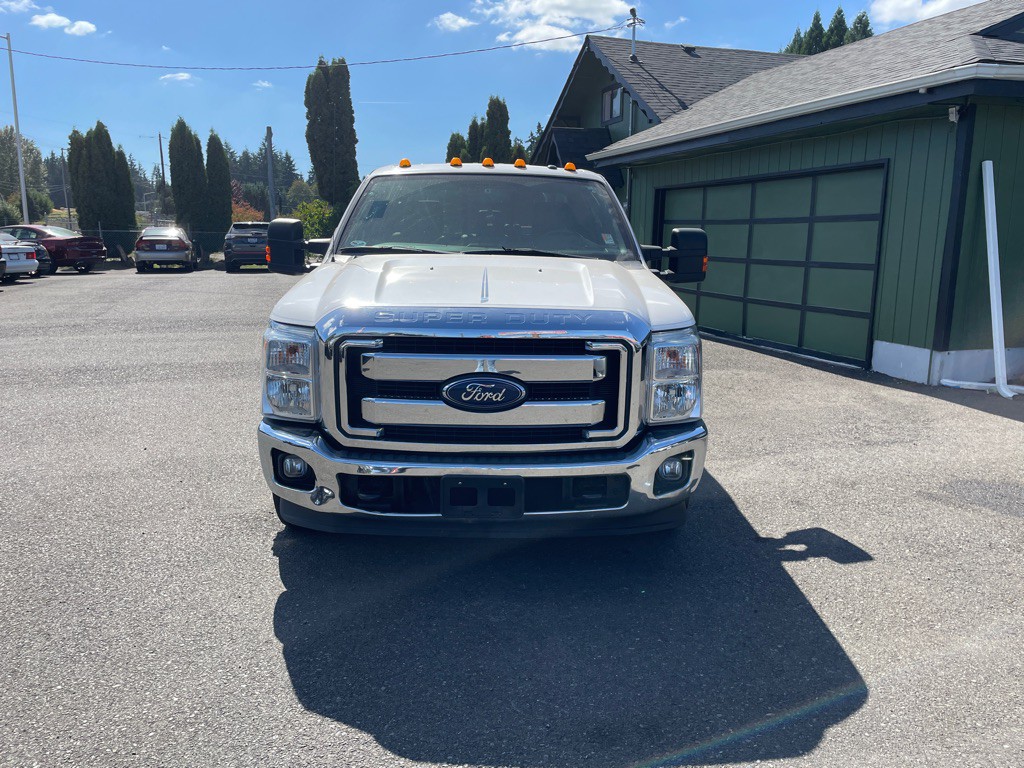 2015 Ford F-350 Image 2