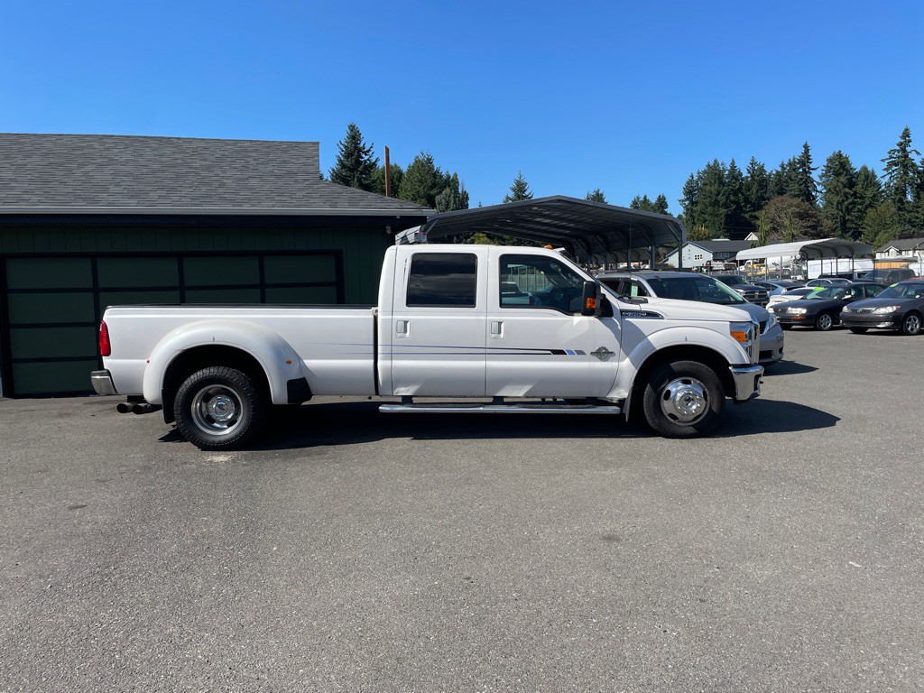 2015 Ford F-350 Image 4