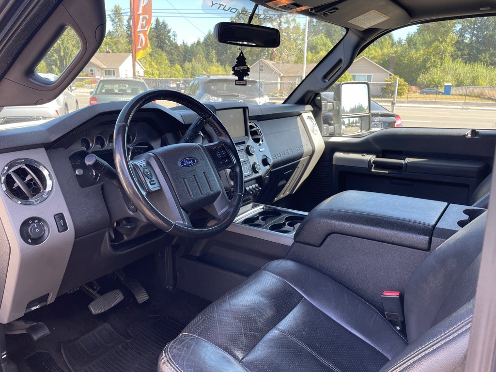 2015 Ford F-350 Image 9