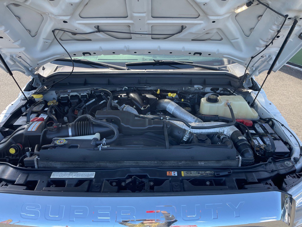2015 Ford F-350 Image 21