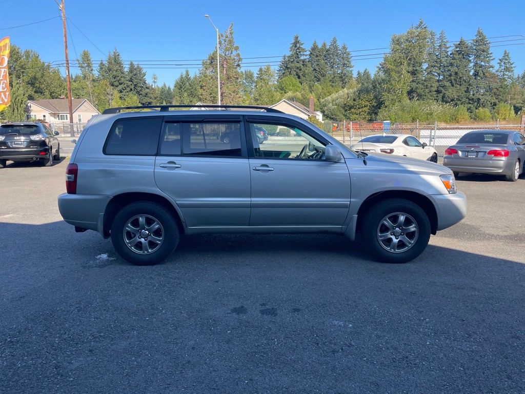 2005 Toyota Highlander Image 4