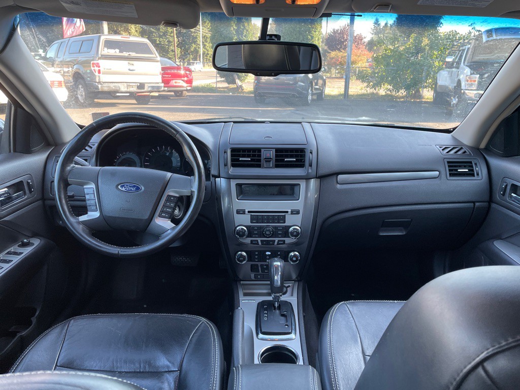 2010 Ford Fusion Image 13